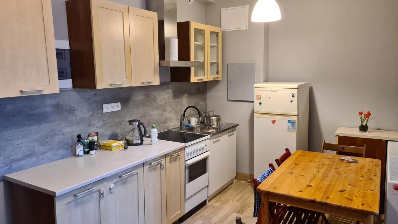 Urocze Apartamenty Na Wsi Goledzinow Exterior photo